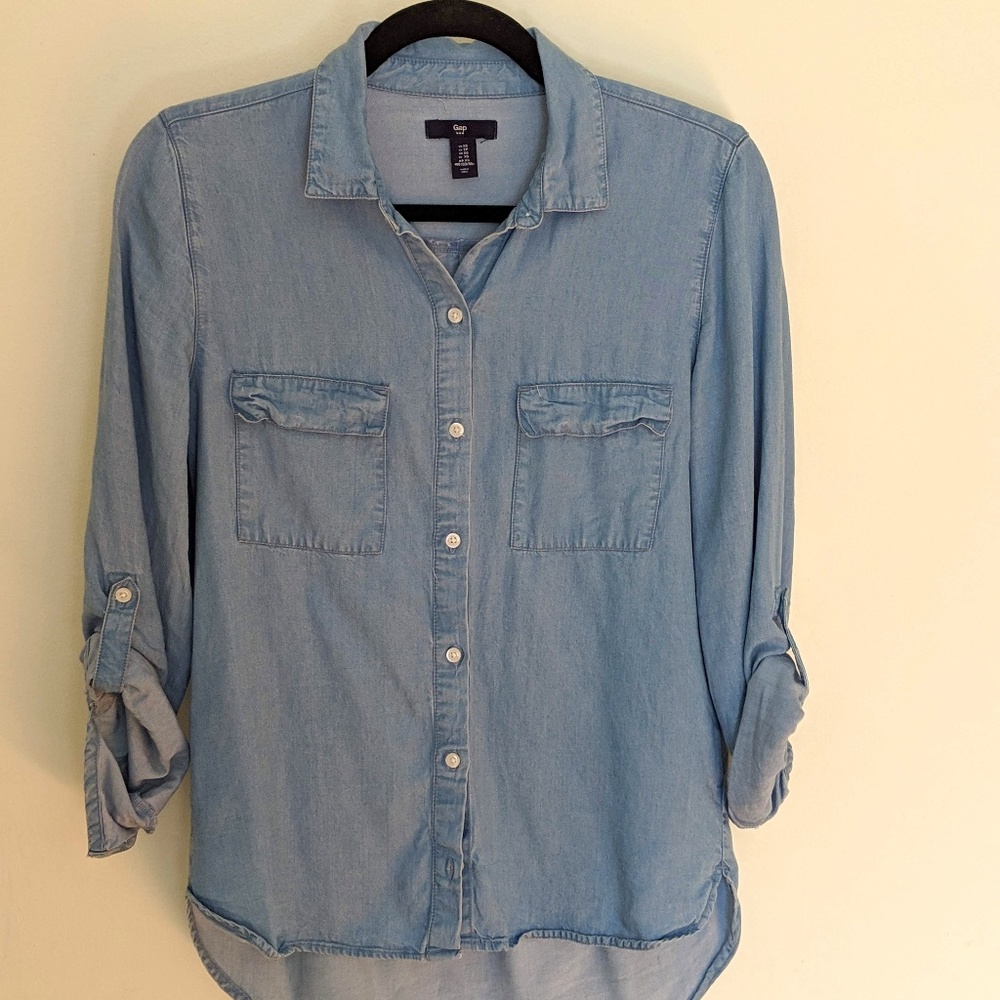 GAP jeans-blue button down shirt